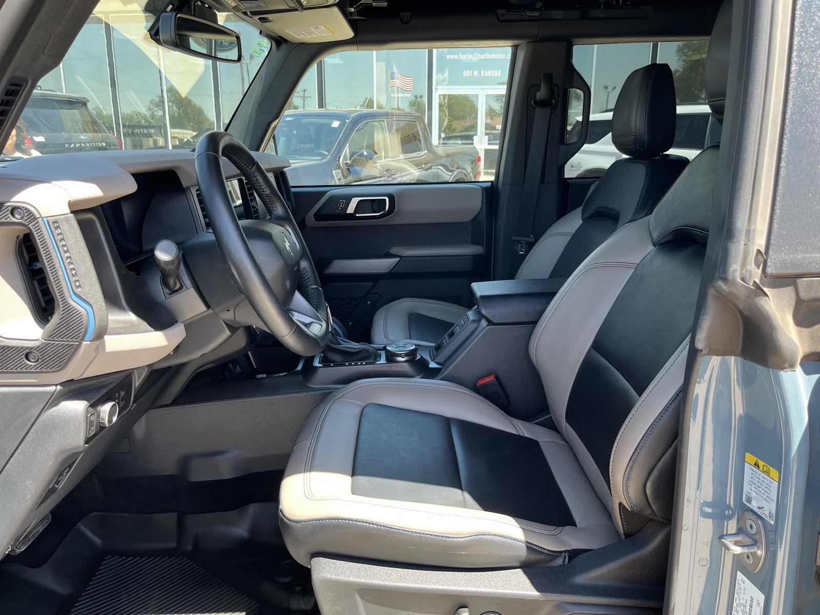 Certified 2022 Ford Bronco Wildtrak AWD/4WD image 18