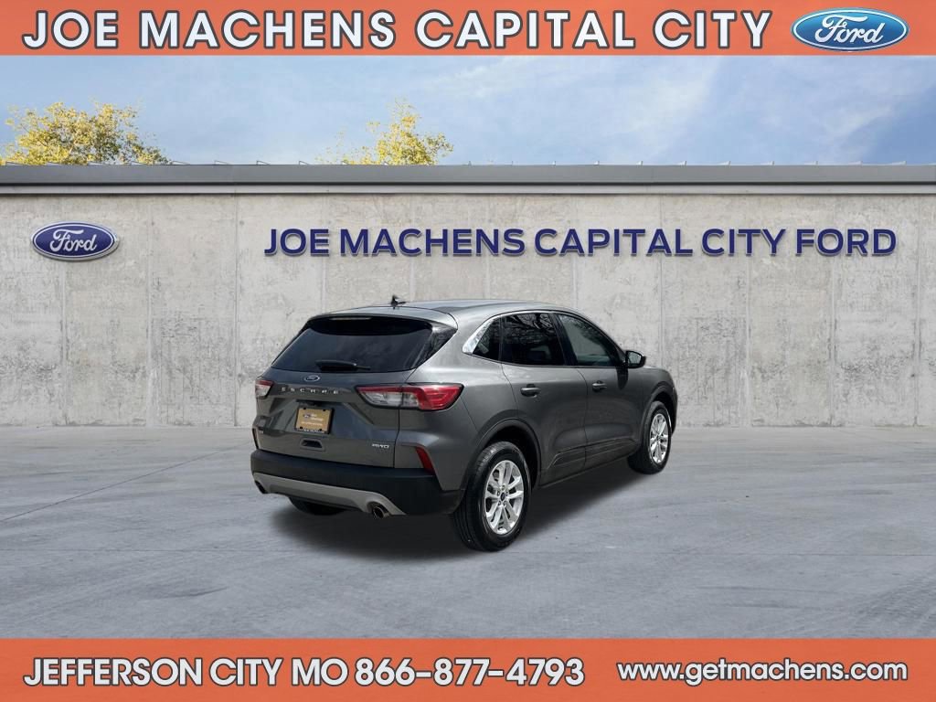 Certified 2022 Ford Escape SE image 5