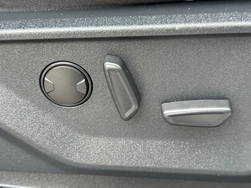 Certified 2024 Ford F150 XLT AWD/4WD image 27
