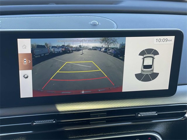 Used 2024 Genesis GV60 RWD image 17