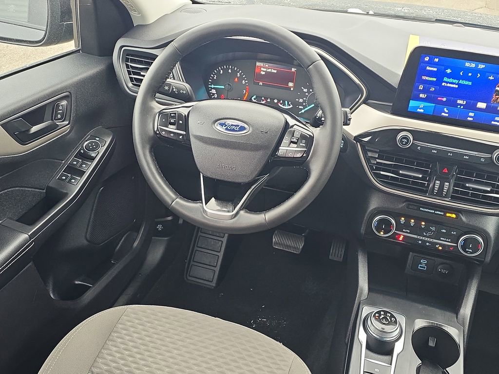 Certified 2022 Ford Escape SE w/ SE Sport Appearance Package AWD/4WD image 16