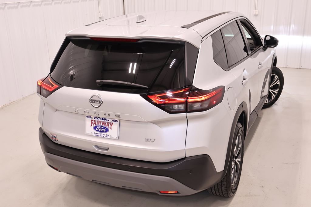 Used 2022 Nissan Rogue SV FWD image 39