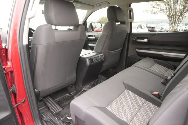 Used 2018 Toyota Tundra SR5 w/ SR5 Upgrade Package image 11