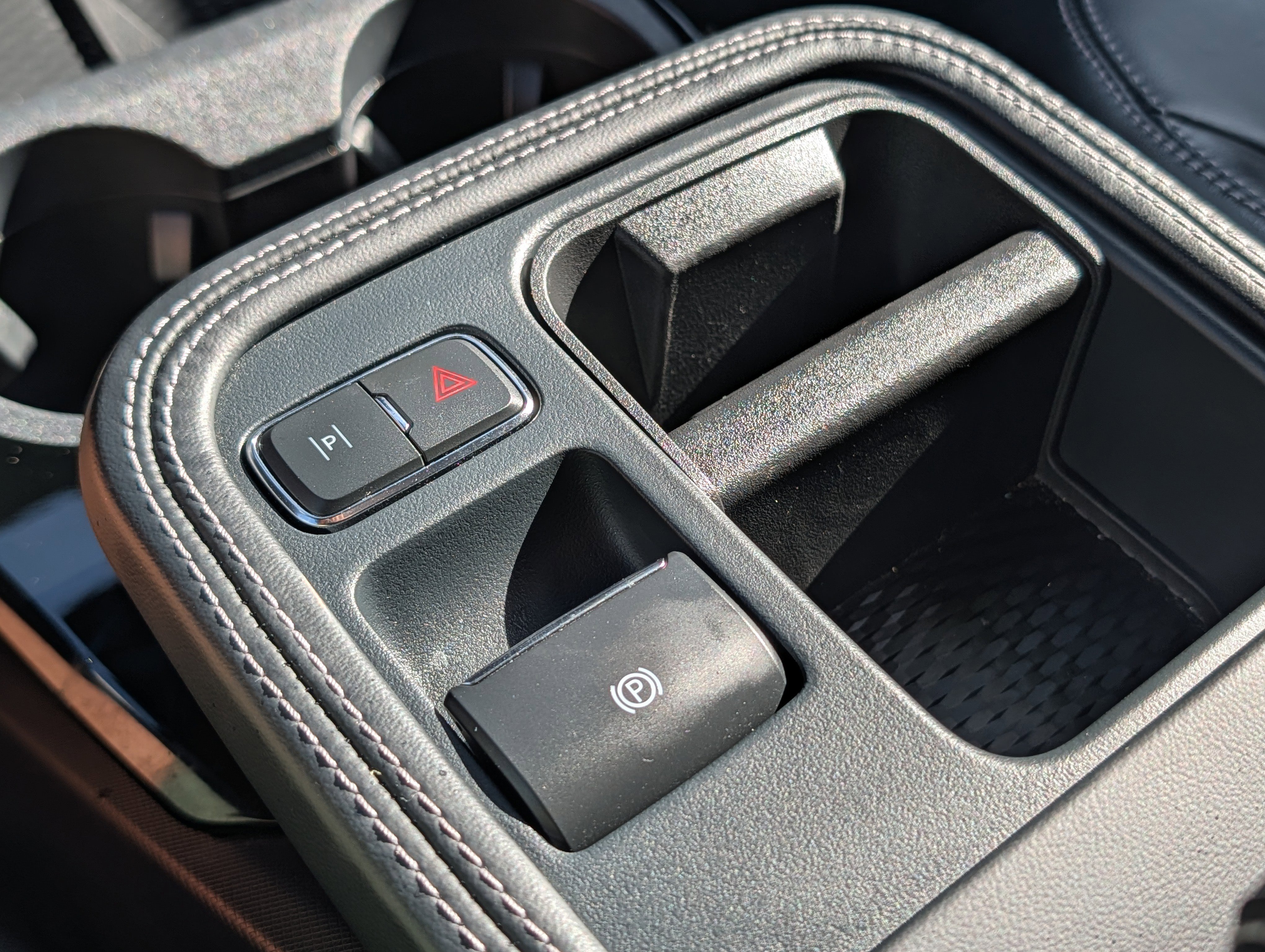 Certified 2025 Ford Mustang Mach-E Select RWD image 30