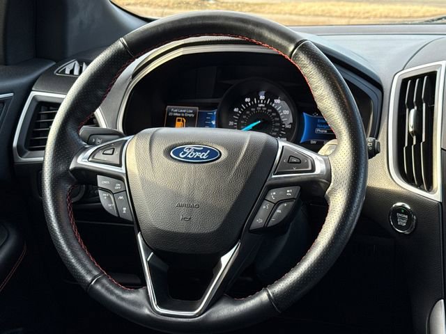 Certified 2022 Ford Edge ST-Line AWD/4WD image 13
