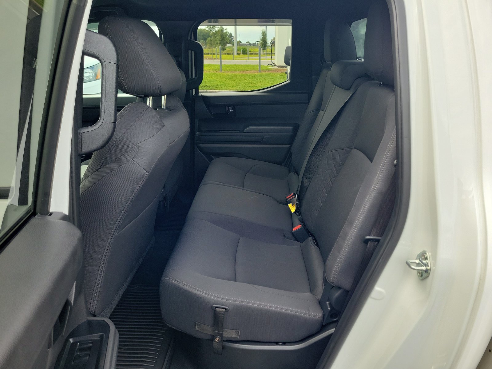 Used 2025 Toyota Tacoma SR w/ SR Upgrade Package RWD image 8