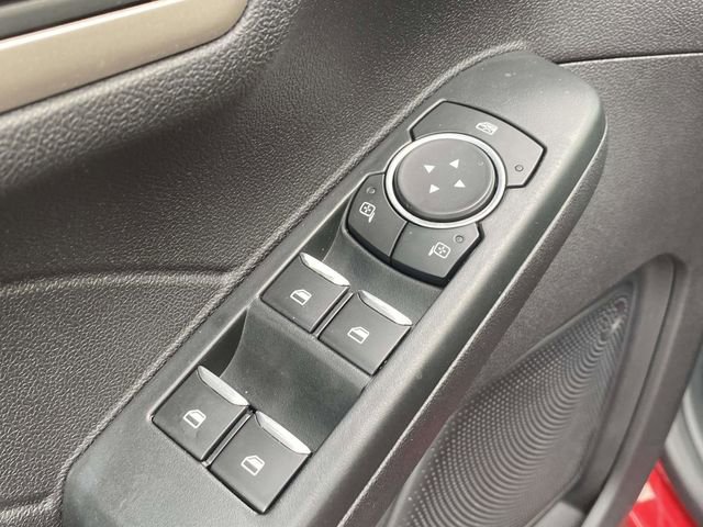 Certified 2022 Ford Escape SE w/ SE Sport Appearance Package FWD image 22