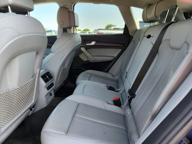 Used 2021 Audi Q5 Prestige AWD/4WD image 16