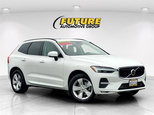 Used 2022 Volvo XC60 B5 Momentum