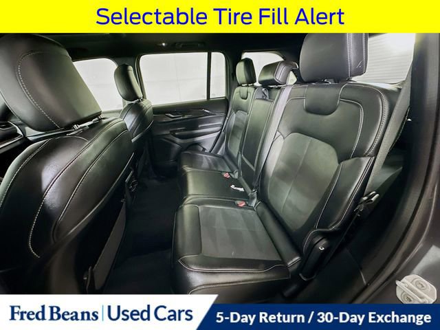 Used 2023 Jeep Grand Cherokee Altitude image 28