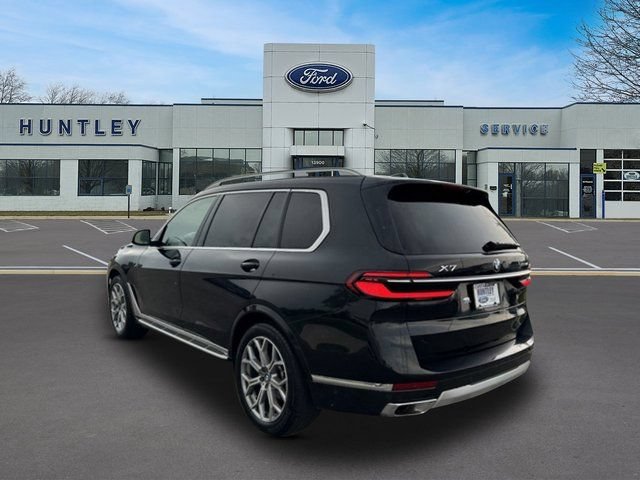 Used 2024 BMW X7 xDrive40i AWD/4WD image 6
