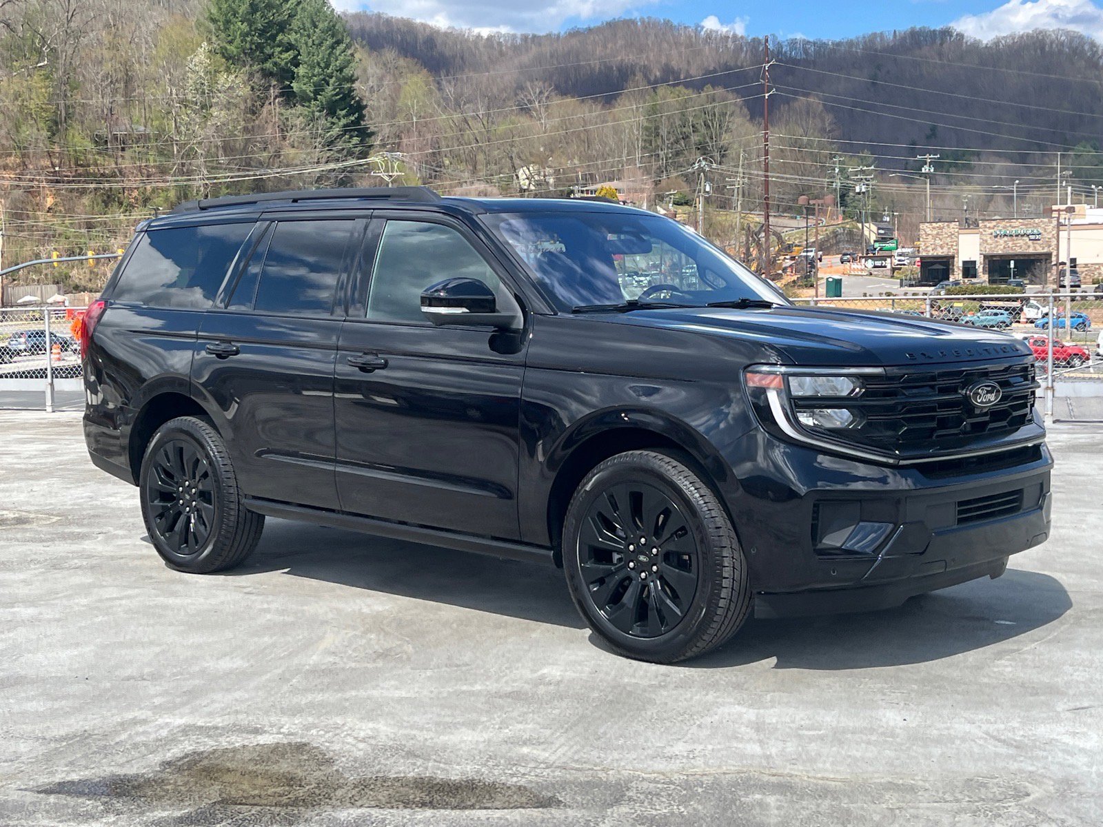 Certified 2025 Ford Expedition Platinum w/ Stealth Appearance Package