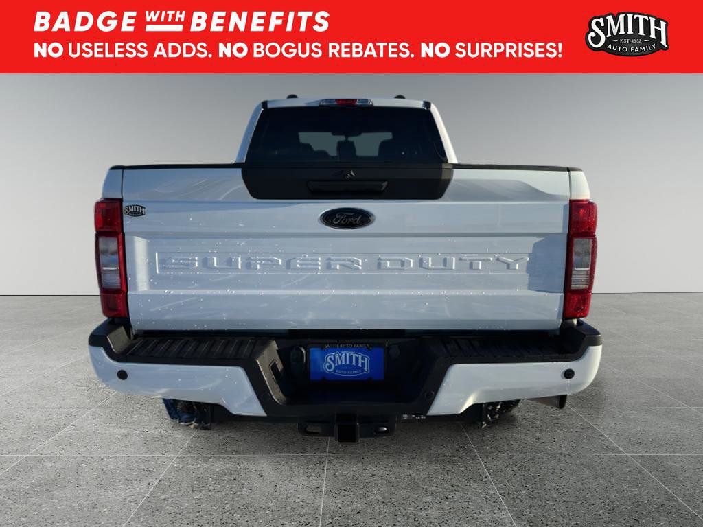 Certified 2022 Ford F250 XLT w/ Black Appearance Package image 4