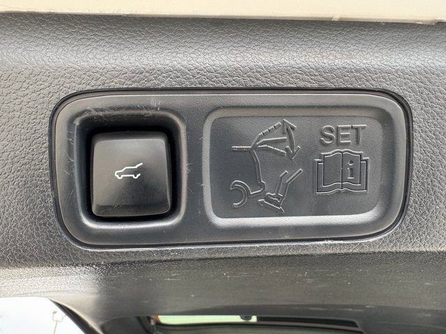 Certified 2022 Ford Expedition Max Limited image 21