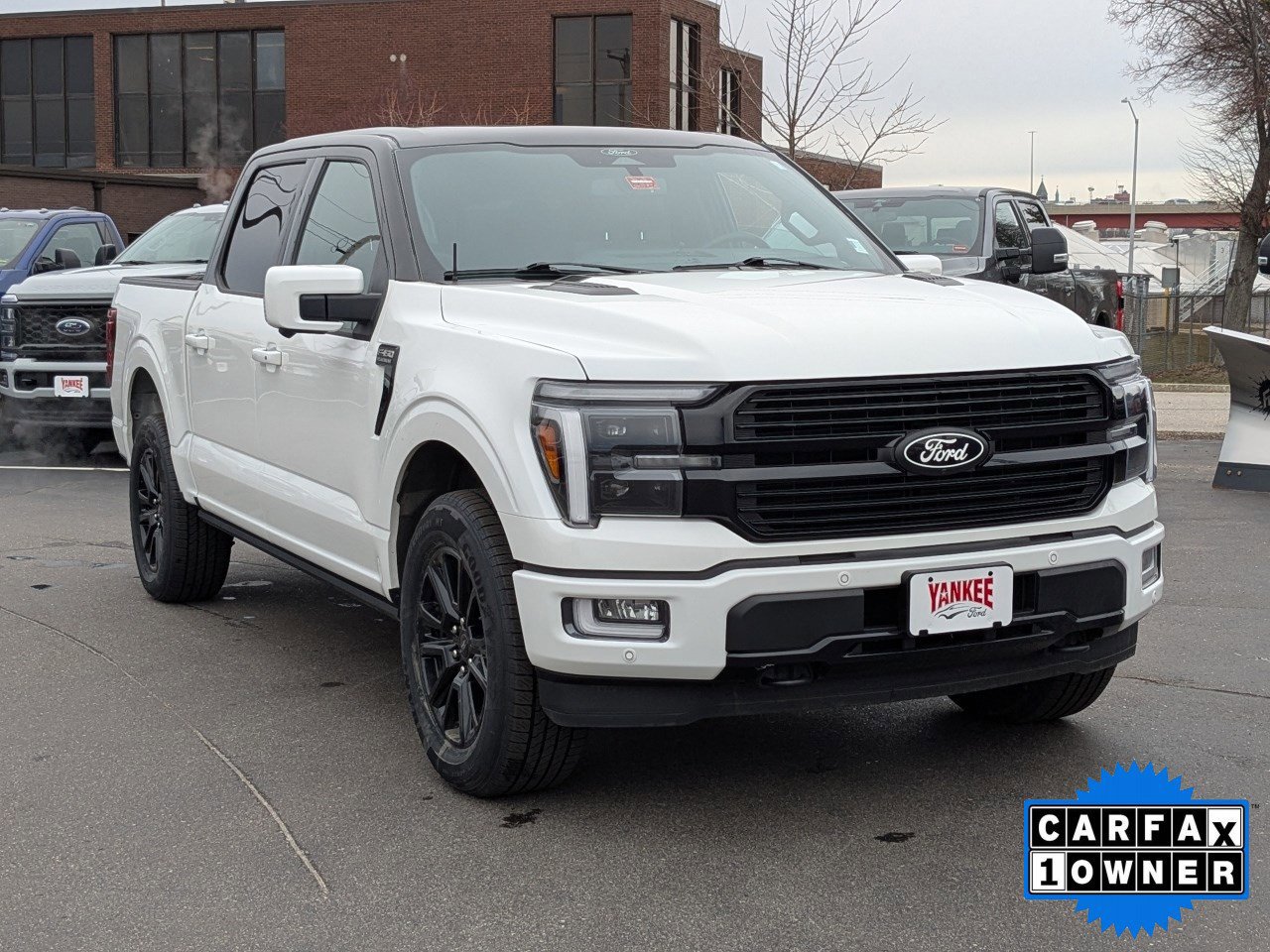 Certified 2025 Ford F150 Platinum w/ Equipment Group 702A High AWD/4WD image 9