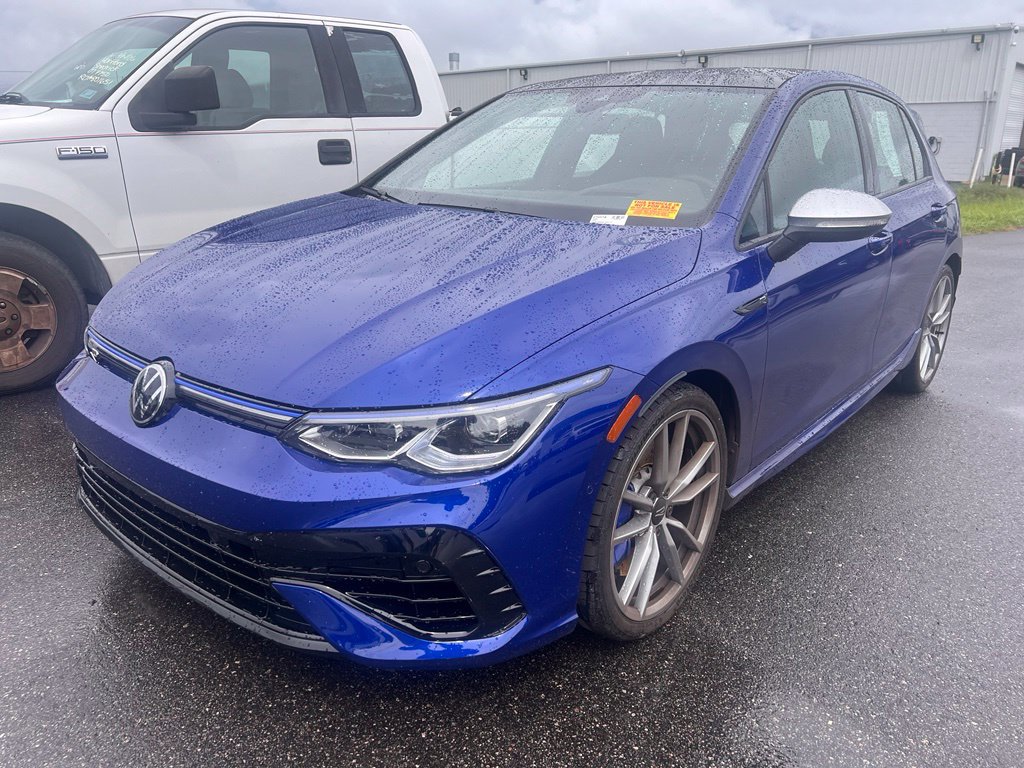 Used 2024 Volkswagen Golf R AWD/4WD image 2