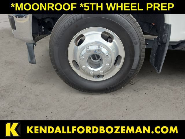 Certified 2025 Ford F350 King Ranch AWD/4WD image 9