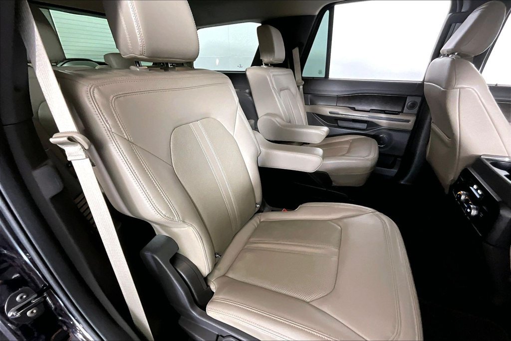Certified 2021 Ford Expedition Limited AWD/4WD image 27