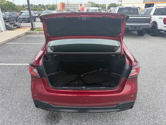 Used 2022 Subaru Legacy Premium AWD/4WD image 9