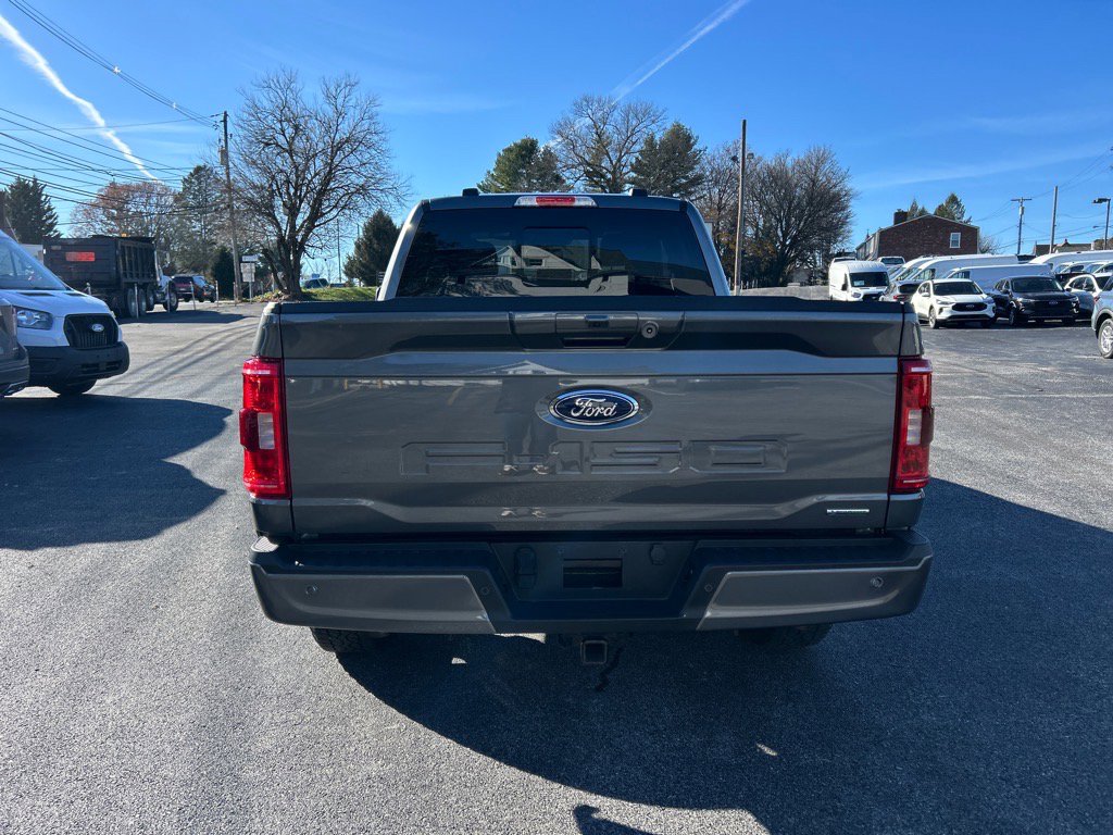 Certified 2022 Ford F150 XLT w/ Equipment Group 302A High image 13