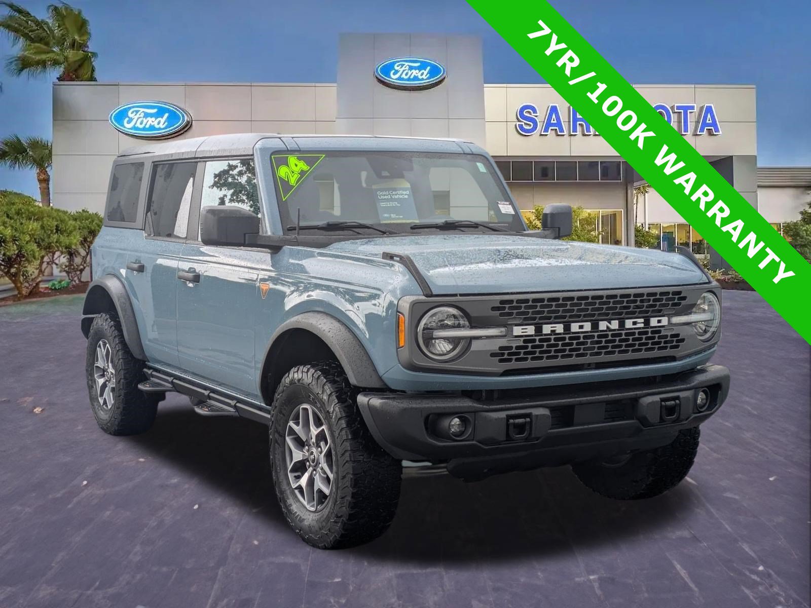 Certified 2022 Ford Bronco Badlands AWD/4WD image 1