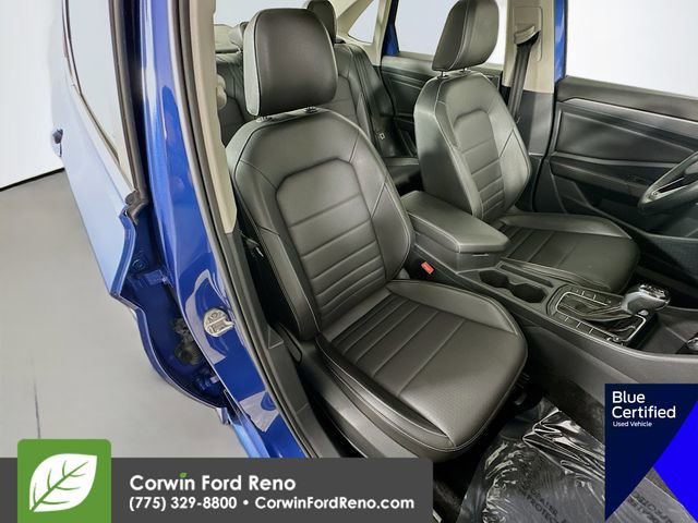 Used 2024 Volkswagen Jetta SE FWD image 29