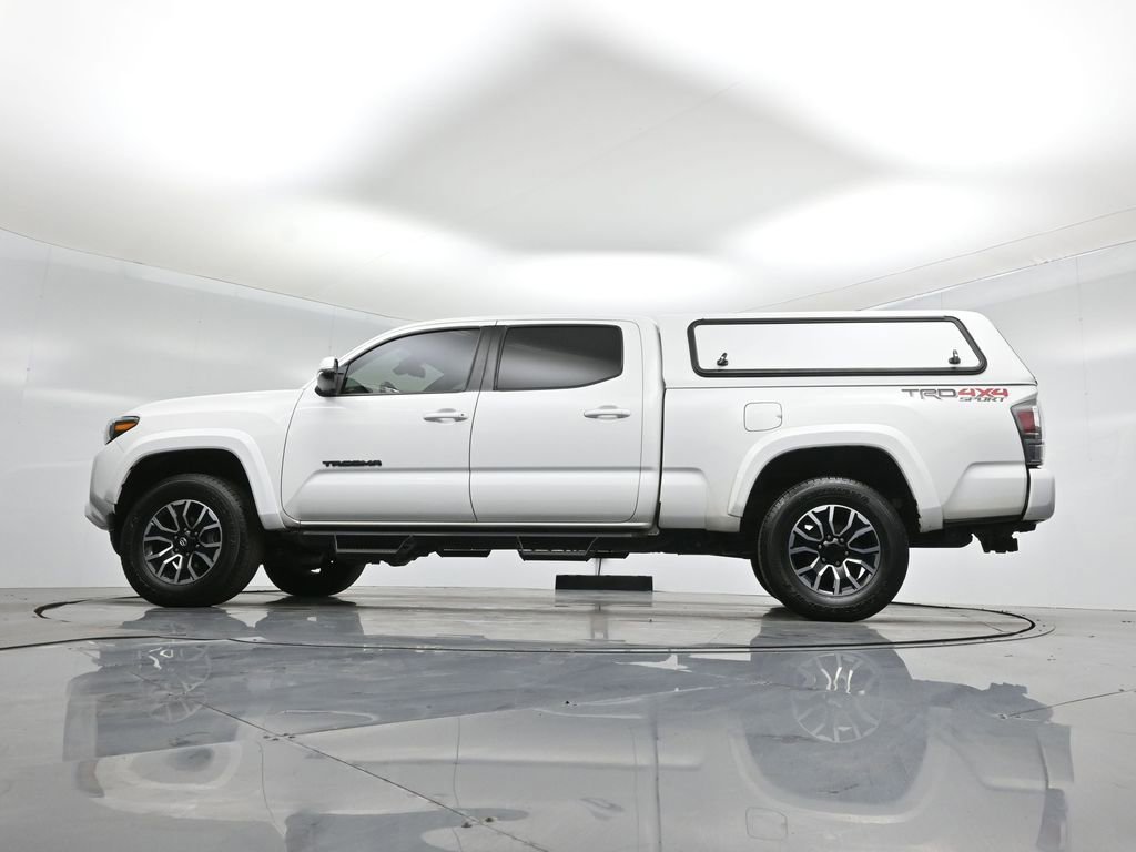 Used 2022 Toyota Tacoma TRD Sport image 25