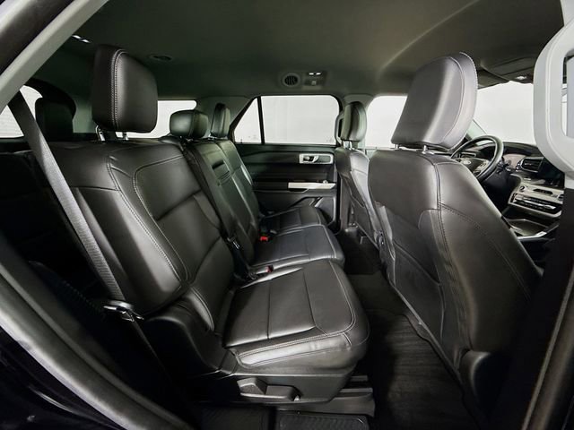 Certified 2022 Ford Explorer XLT w/ Equipment Group 202A image 26