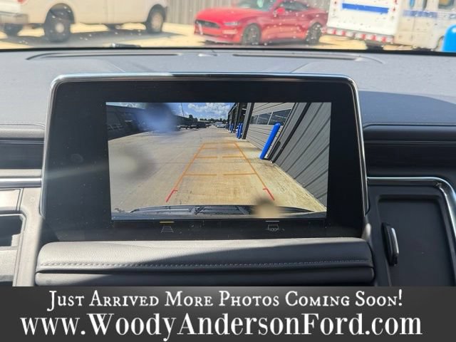 Used 2024 Chevrolet Tahoe Z71 AWD/4WD image 13