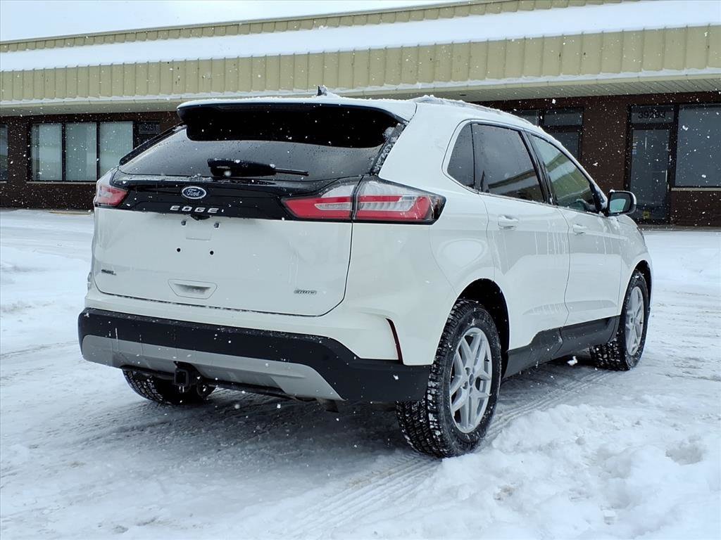 Certified 2021 Ford Edge SEL w/ Convenience Package image 5