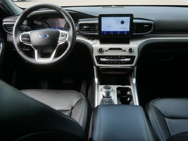 Certified 2024 Ford Explorer XLT AWD/4WD image 19