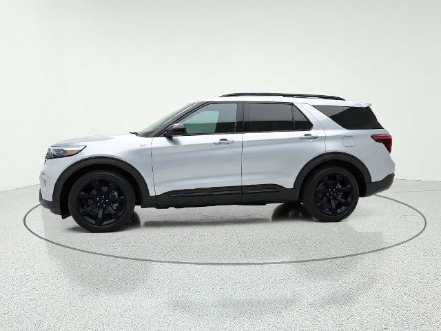 Certified 2023 Ford Explorer ST-Line w/ Class IV Trailer Tow Package RWD image 4