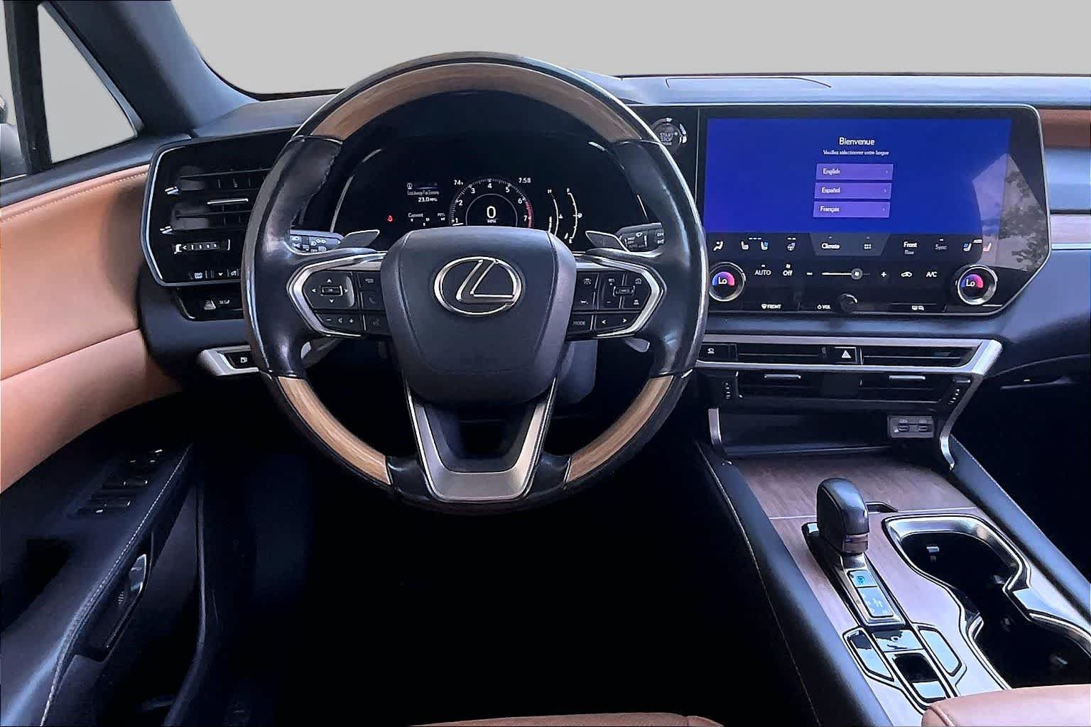 Used 2023 Lexus RX 350 Premium Plus w/ Cold Area Package FWD image 6