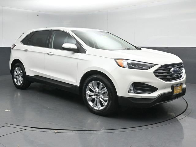 Certified 2023 Ford Edge Titanium w/ Equipment Group 301A image 19