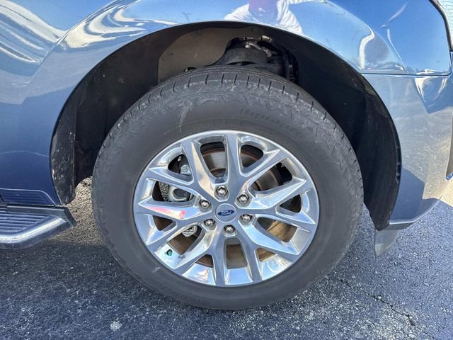 Certified 2020 Ford Expedition XLT w/ Equipment Group 202A image 4