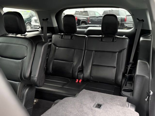 Certified 2023 Ford Explorer XLT w/ Equipment Group 202A image 24