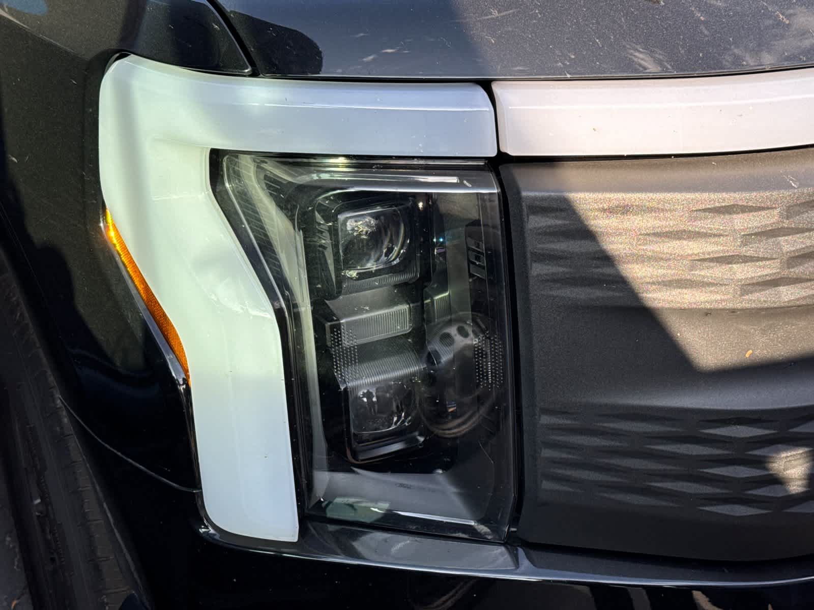 Certified 2025 Ford F150 Lightning Flash AWD/4WD image 9