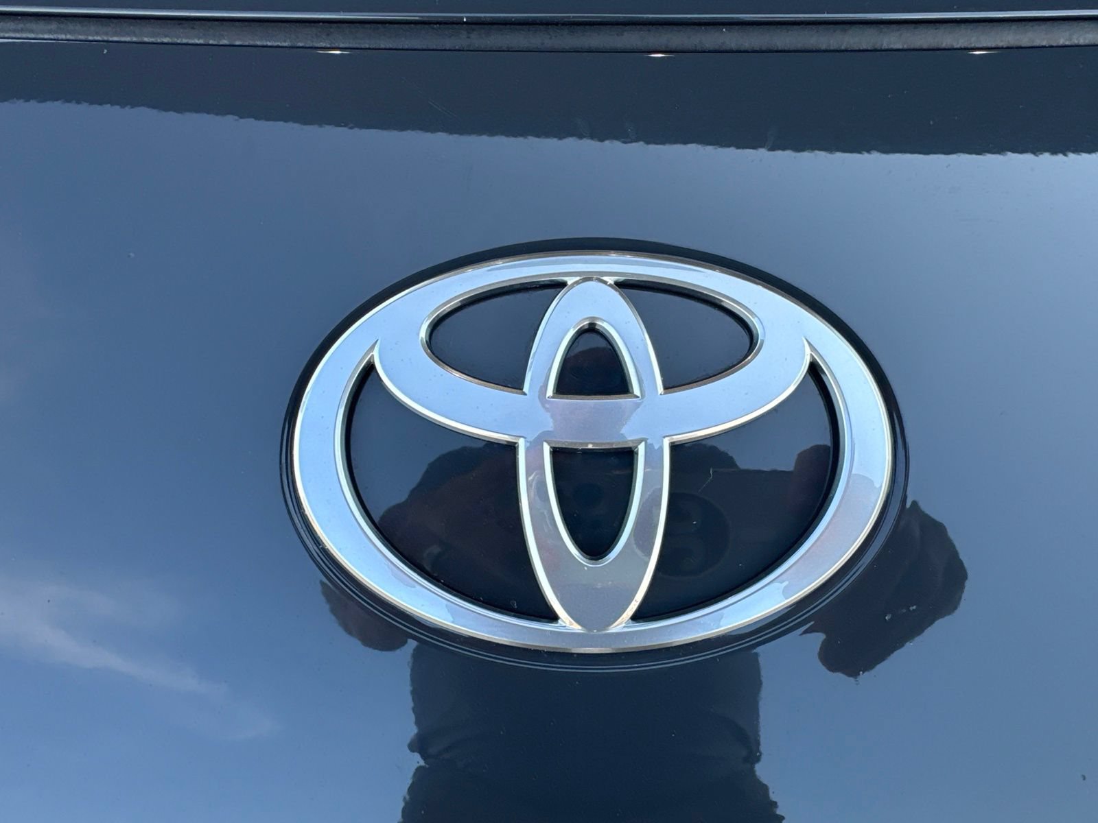 Used 2026 Toyota Camry SE w/ Convenience Package FWD image 13