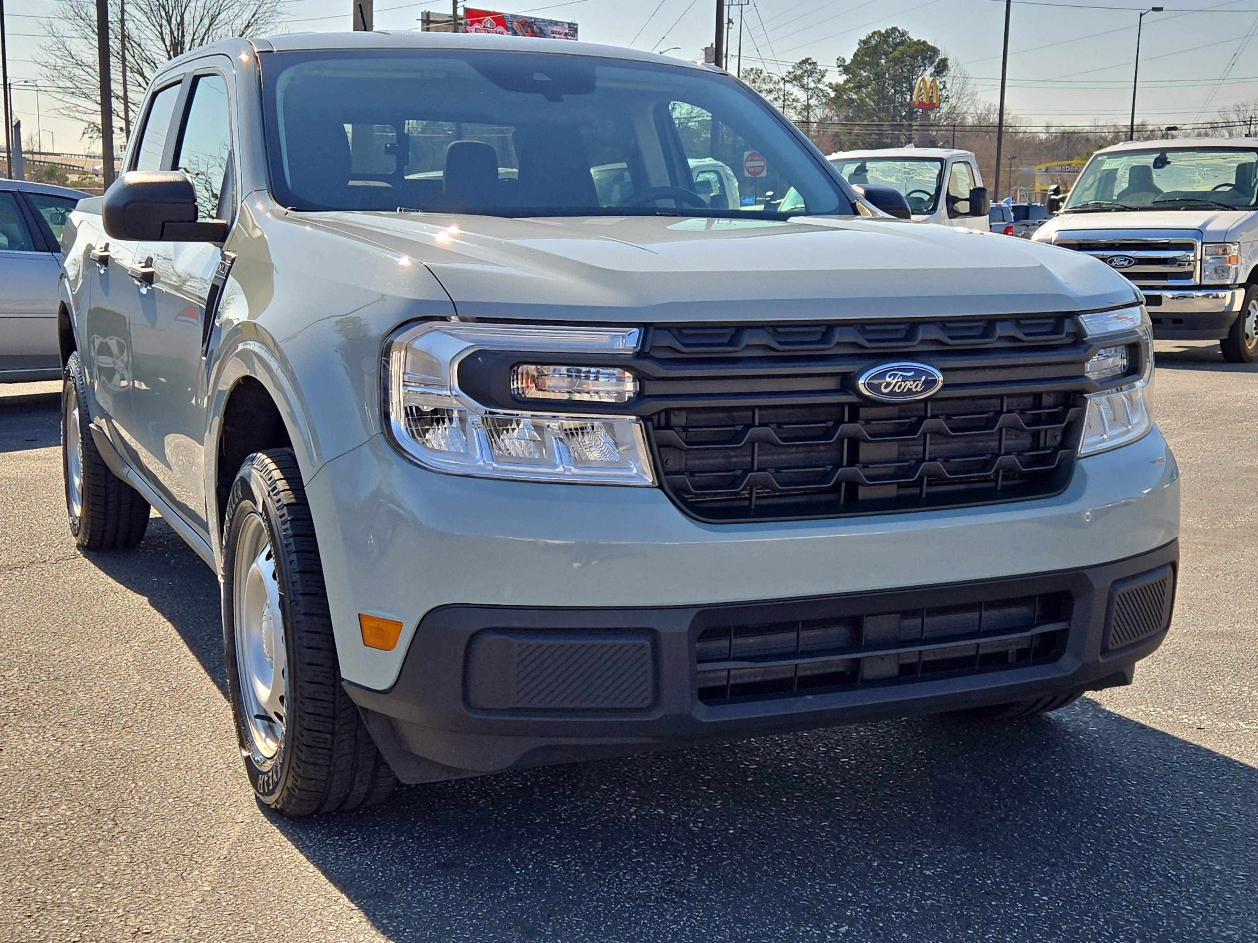 Certified 2023 Ford Maverick XL image 2