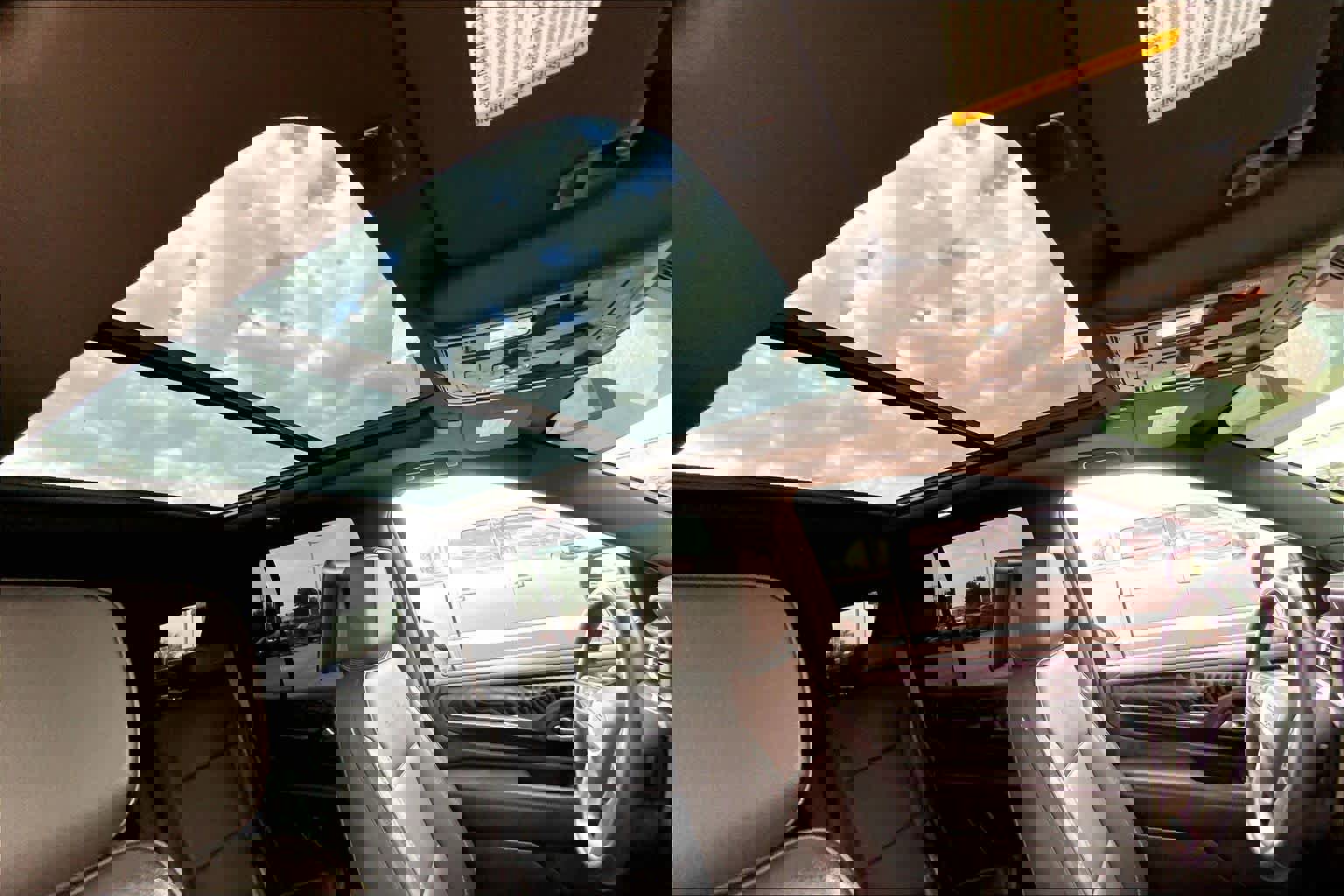 Used 2024 GMC Yukon Denali w/ Advanced Technology Package image 21