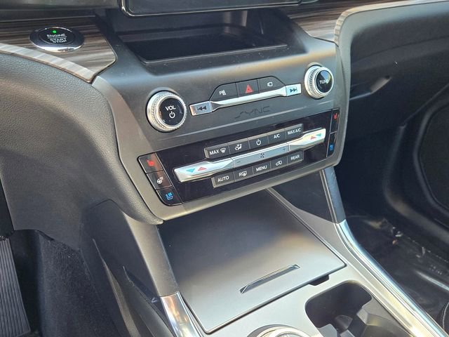 Certified 2020 Ford Explorer Limited AWD/4WD image 22