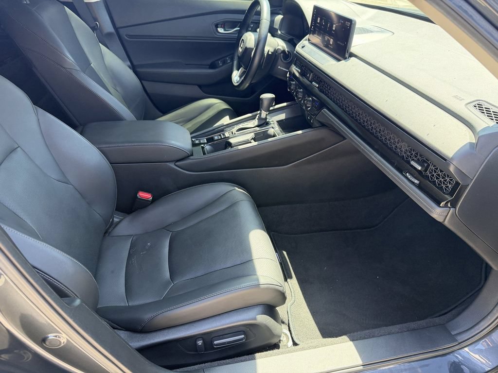 Used 2025 Honda Accord Touring image 8