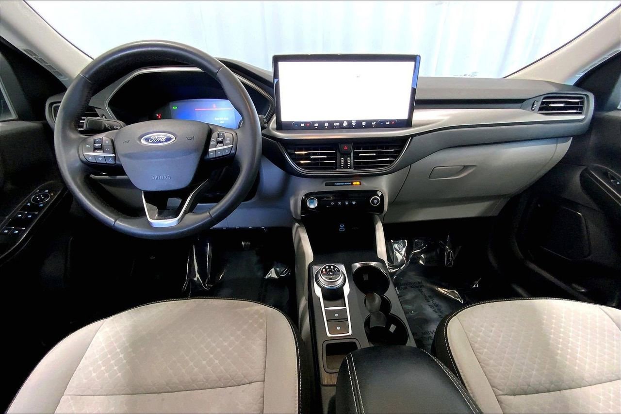 Certified 2023 Ford Escape Active w/ Tech Pack #1 FWD image 15