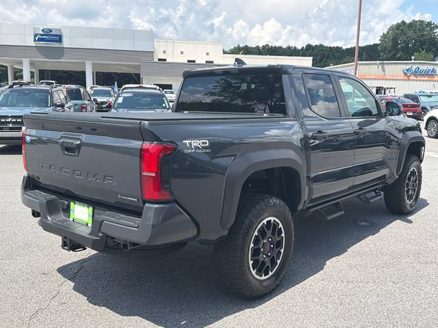 Used 2025 Toyota Tacoma TRD Off-Road AWD/4WD image 8