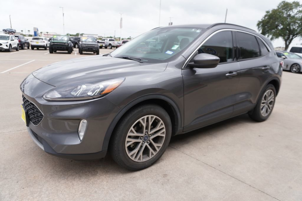 Certified 2022 Ford Escape SEL FWD image 3