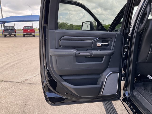 Used 2025 RAM 2500 Rebel w/ Rebel Level 2 Equipment Group AWD/4WD image 13