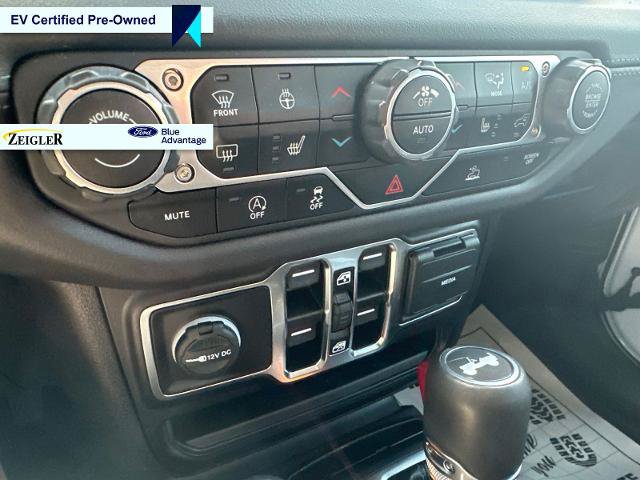 Used 2024 Jeep Wrangler Unlimited Sahara AWD/4WD image 14