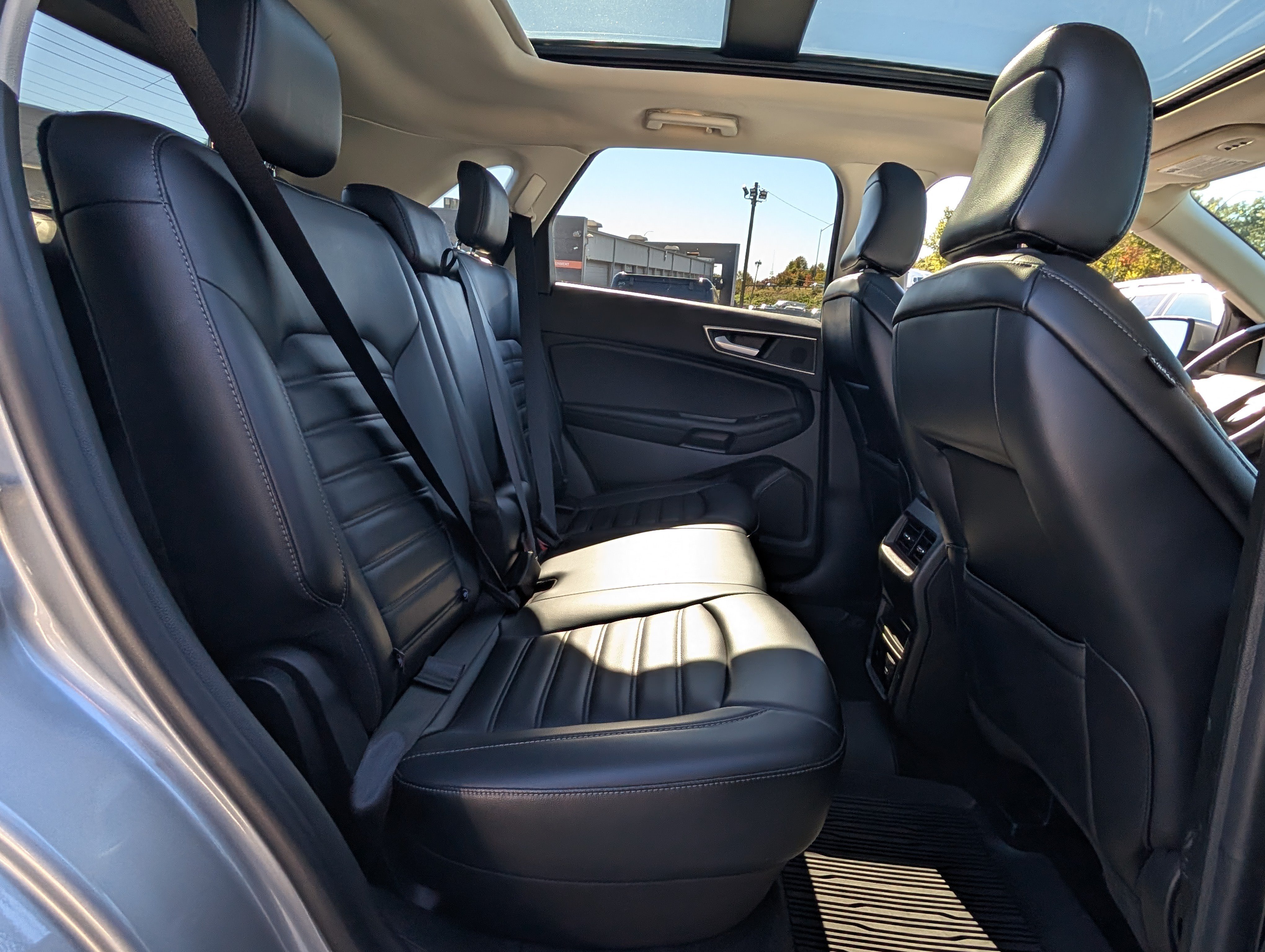 Certified 2024 Ford Edge SEL w/ Convenience Package AWD/4WD image 15