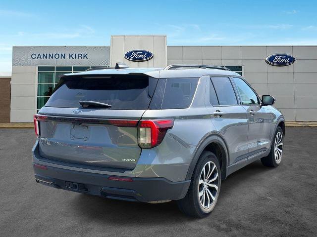 Certified 2025 Ford Explorer ST-Line AWD/4WD image 7