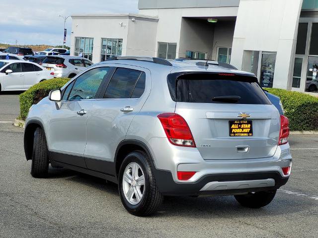 Used 2020 Chevrolet Trax LT w/ LT Convenience Package FWD image 6